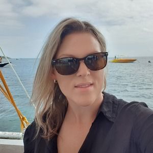 Meet your Posher, Ali